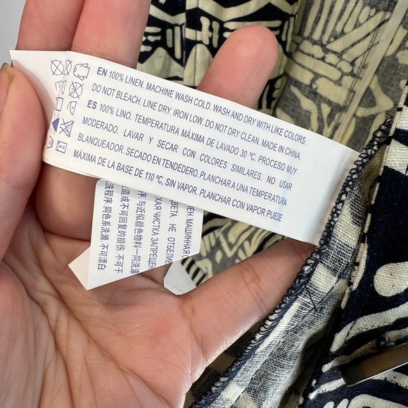 Forever 21 Patterned Black and White Blazer Size Medium - Picture 8 of 12